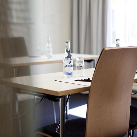 Elite Plaza Oernskoeldsvik Hotel Екстериор снимка