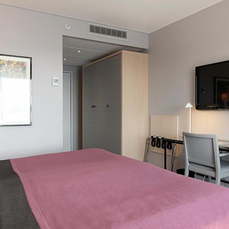 Elite Plaza Oernskoeldsvik Hotel Екстериор снимка