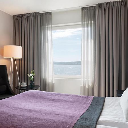 Elite Plaza Oernskoeldsvik Hotel Екстериор снимка