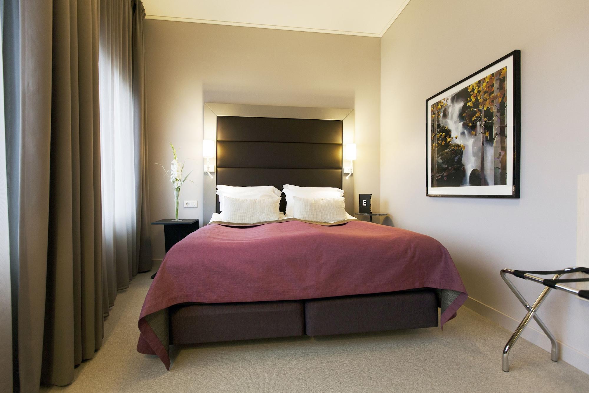 Elite Plaza Oernskoeldsvik Hotel Екстериор снимка