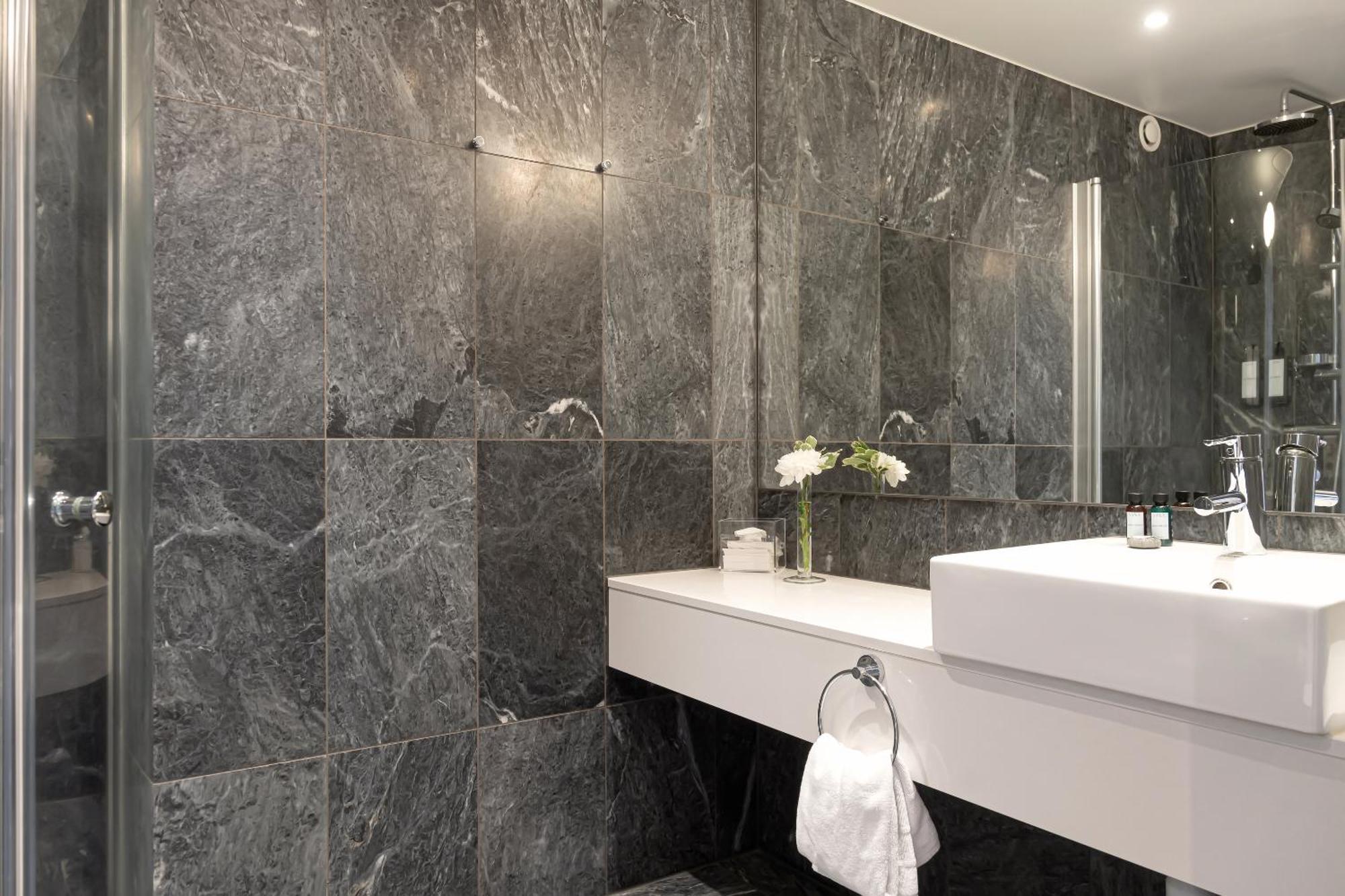 Elite Plaza Oernskoeldsvik Hotel Екстериор снимка